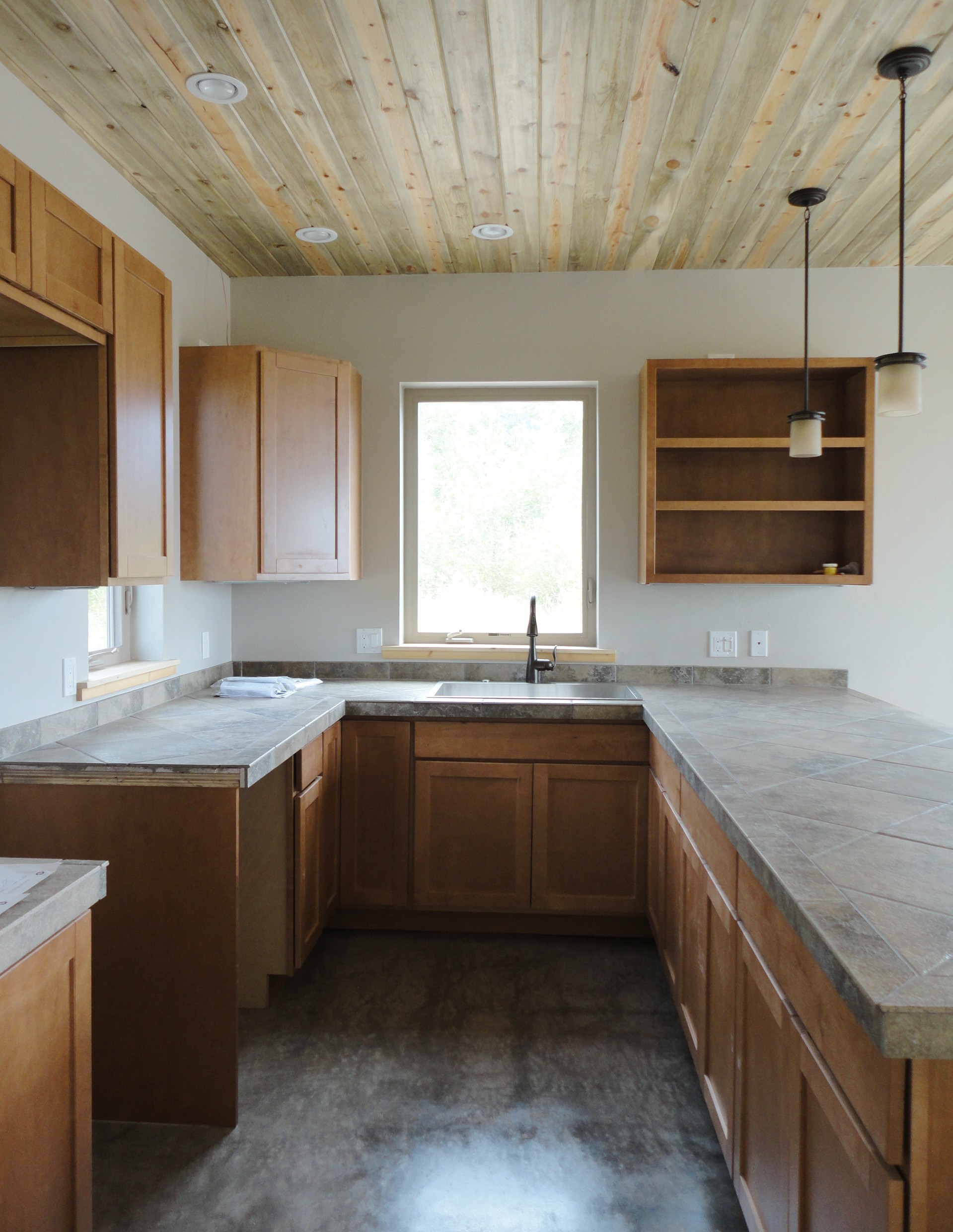 Rowe int kitchen