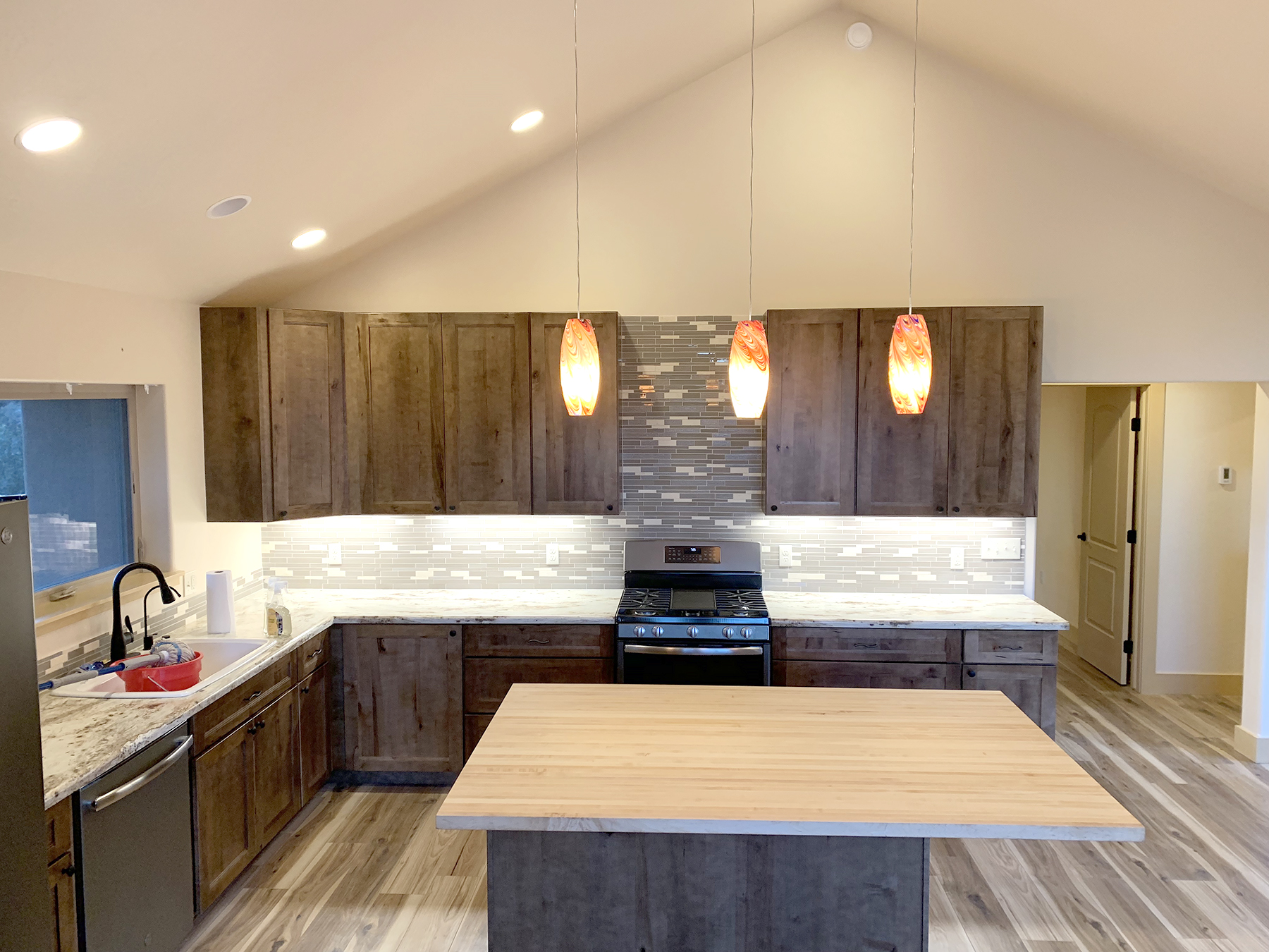 interior kitchen straight